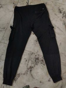 Dark Gray Cargo Joggers - Men's Size M