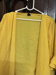 Yellow tie top