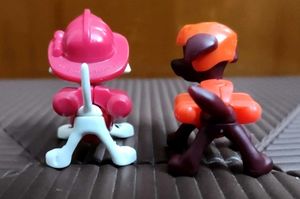 2 kinder Joy paw patrol toys