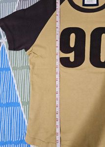 Retro "90" Graphic T-Shirt