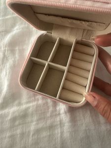 Elegant Pink Travel Jewelry Organizer
