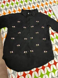 Chic Black Embroidered Blouse