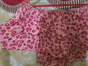 Boho Off-Shoulder Floral Ruffle Crop Top