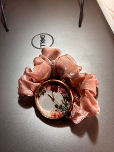 ZUDIO Floral Wristwatch with Scrunchie Band
