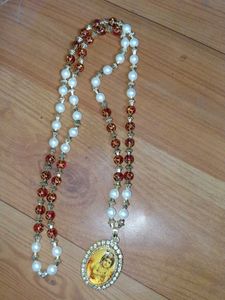 Beaded Necklace with Pendant