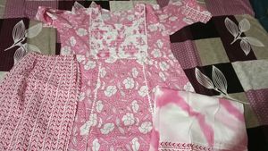 new Pink Floral Print Kurta set with dupatta