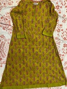 FabIndia Green Floral Print Cotton Kurta
