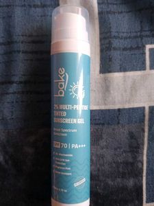 Bake 2% Multi-Peptide Tinted Sunscreen Gel SPF 70
