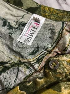Unique Abstract Print Button-Up Shirt