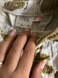 combo Zara Jeans &amp; Pants