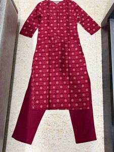 (XS) Maroon Kurta Set