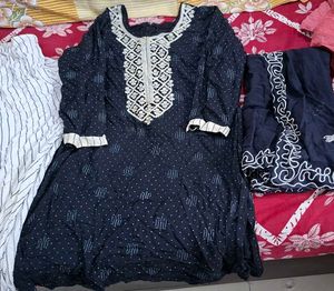 Elegant black Kurta Set with White Embroidery