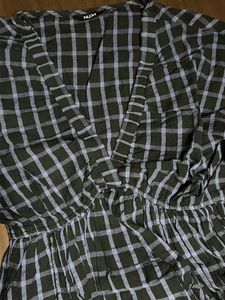 Chic Plaid V-Neck Dress