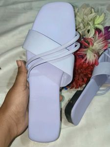 Stylish Lavender Flat Sandals