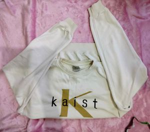 Oversized Cream "Kaist" Graphic Sweatshirt