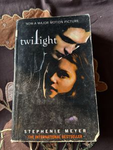 Twilight by Stephenie Meyer
