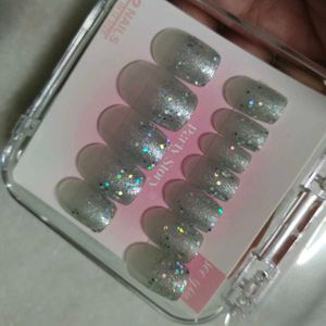 BeeBee Exquisite Nail Set