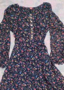 floral midi dress 🪻