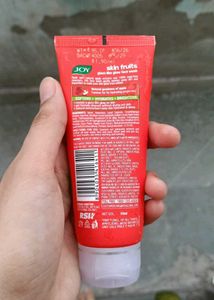 Joy Skin Fruits Apple Face Wash