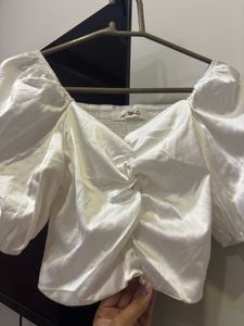 Chic White Ruched Puff Sleeve Top