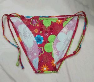 Colorful🥰 Floral Bikini Bottom