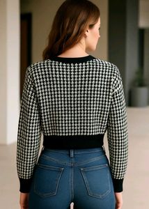 Houndstooth V-Neck Sweater New🪬❤️