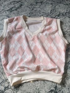 Argyle Pattern Sleeveless Top
