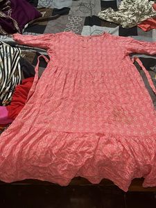 pink beatiful festive gown for women and can wear