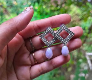Sparkling Diamond Shape Drop Earrings