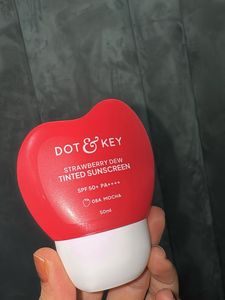 Dot &amp; Key Strawberry Dew Tinted Sunscreen