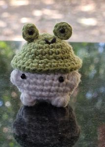 Cute Crocheted Frog Amigurumi Toy