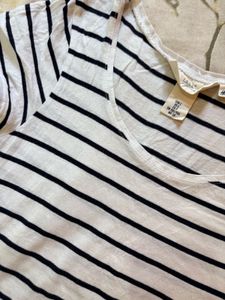 H&amp;M Classic Striped Short Sleeve Tee