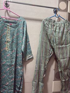 Stylish Teal Bandhani Print Kurti