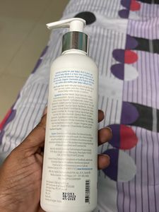 The mom Co Baby Body Wash 200ml