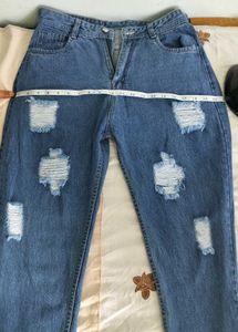 Trendy Distressed Relaxed Fit Jeans