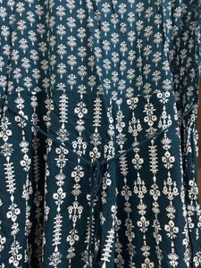 Elegant Teal Embroidered Kurta