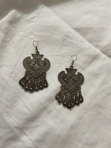 Exquisite Oxidized Silver Dangle Earrings