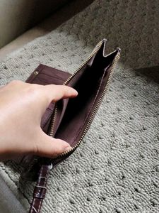 Chic Croc Embossed Wristlet Wallet