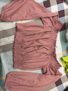 classy fullsleeves crop top H&M