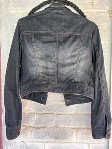 Cropped Denim Jacket - Stylish &amp; Trendy