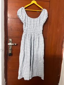 Westside Plaid Puff Sleeve Midi Dress
