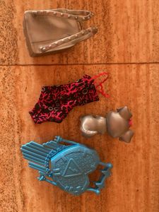 Monster High Doll Accessories Lot