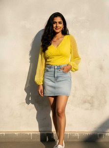 Chic Yellow Long Sleeve Top