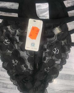 34 size new with tag 💚