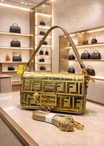 FENDI PREMIUM SLING BAG*LUXURY QUALITY