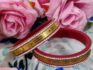 Pola/ Bengali Bangle With Diamond Stone And Gold