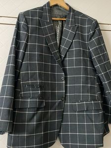 Classic Checked Men's Blazer with pant