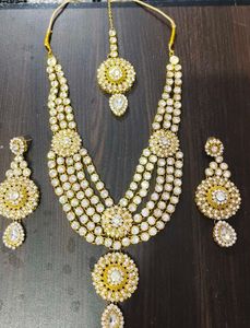 Elegant Indian Bridal Jewelry Set