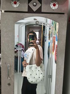 🎀cute white shoulder bag with charm