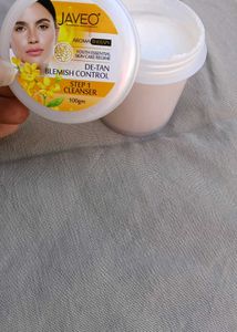Javeo De-Tan Blemish Control Facial Kit